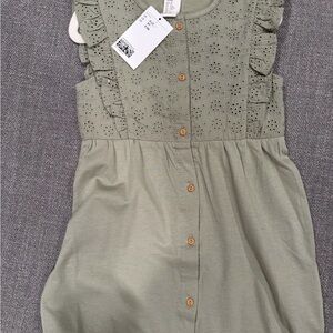 Girls Olive Eyelet Button-Front Rumper Ruffle Sleeves